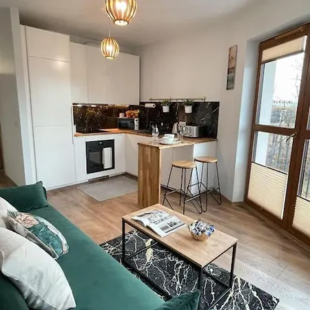 Appartement New One Bedroom With Balcony Cracovie